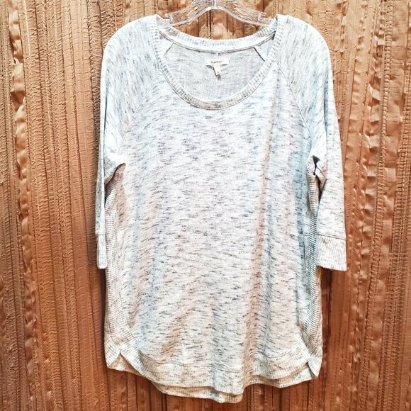 Maurices Tops - NWT Maurices White Grey Top Size Large